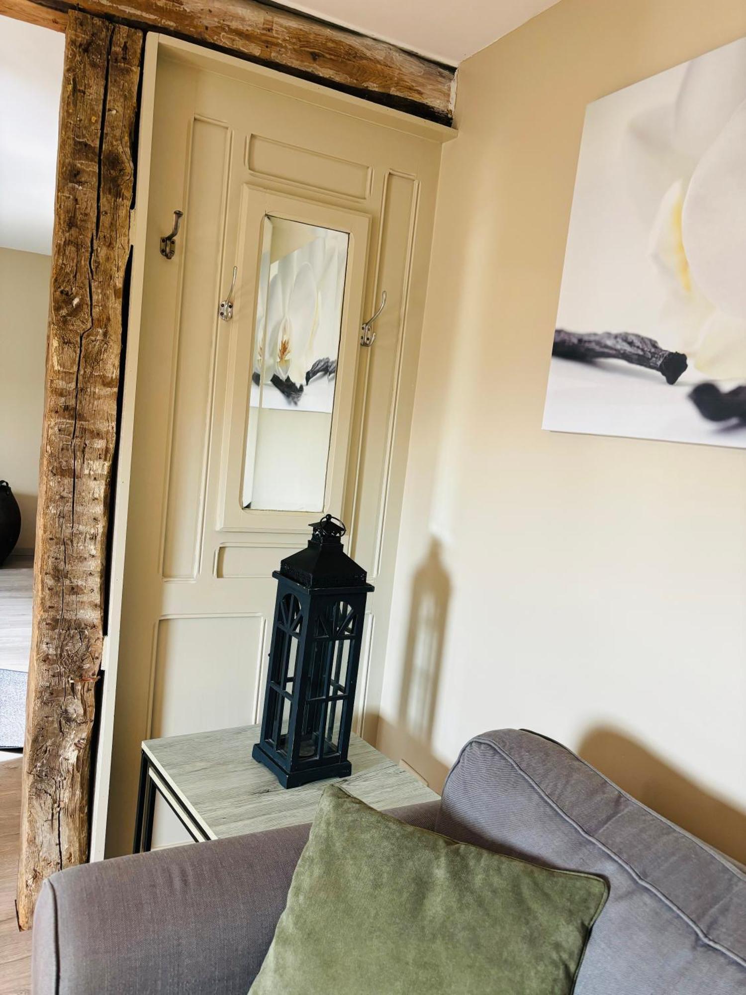 Le Gite Du Faubourg Sautour Eksteriør bilde